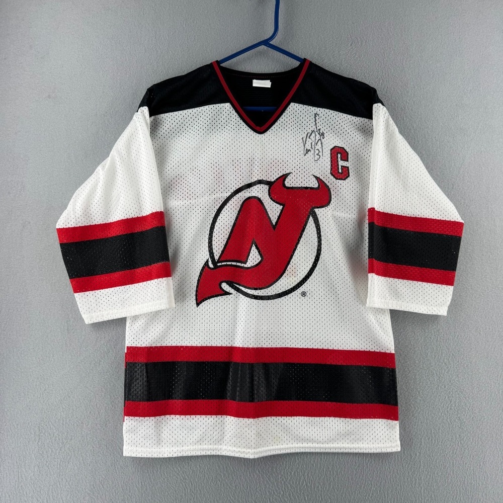 New Jersey Devils Hockey Jersey Youth Size Large‎ Ken Daneyko Signed